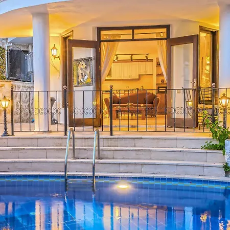 Kalkan 1+1 Pool Flat